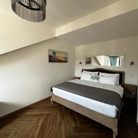 아파트 Luxusni 2kk, Vyhled Do Dvora, 10 Min Plaz Horní Planá