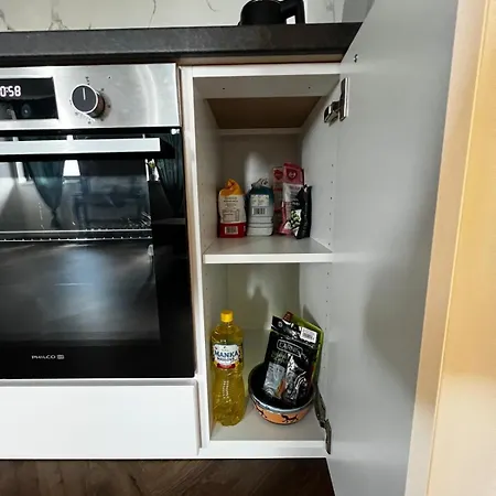 아파트 Luxusni 2kk, Vyhled Do Dvora, 10 Min Plaz *